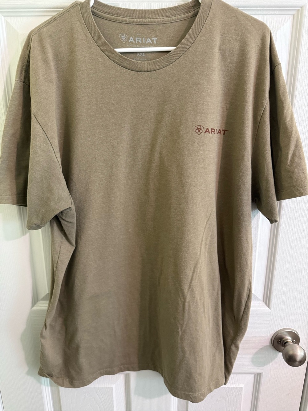 Ariat Short Sleeve Crew T-Shirt in Olive Drab with Small Logo
